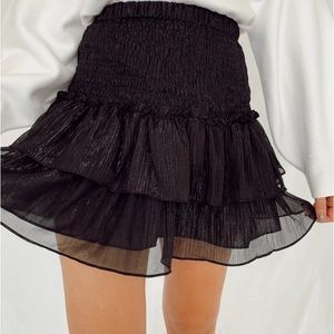 Toss the tinsel black skirt